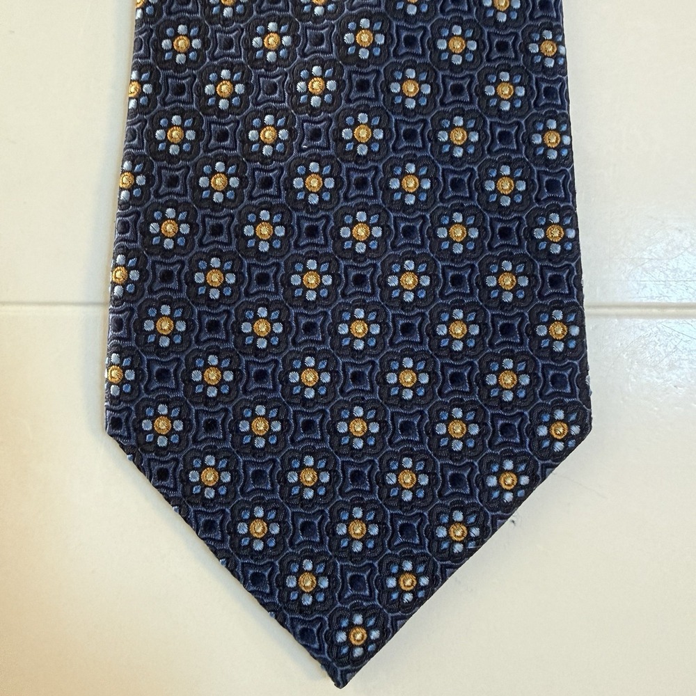 Jos. A. Bank NWT New Blue Pattern Tie, 3 5/8" W, 58.5"L